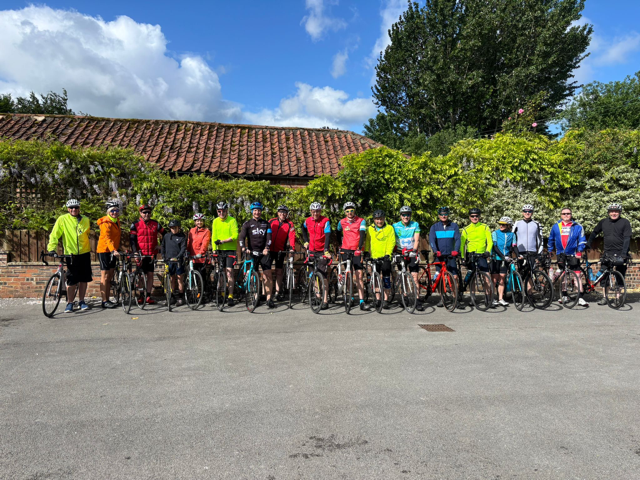 Our MD Mark raises over £4,500 for Martin House Children’s Hospice