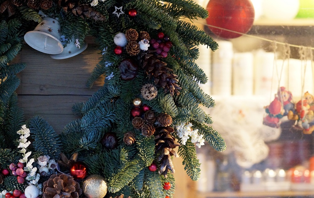 Festive Wreaths and Garlands