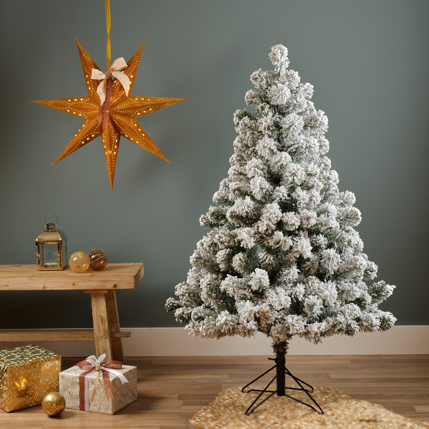 5ft Snowy Kingsley Pine - Kaemingk Everlands Christmas Tree | AT28
