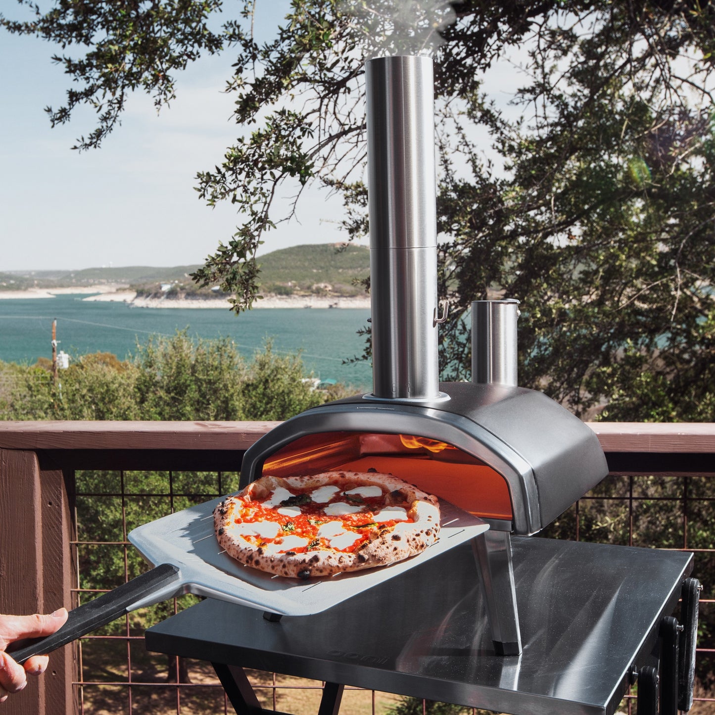 Ooni Fyra 12 Wood Pellet Pizza Oven