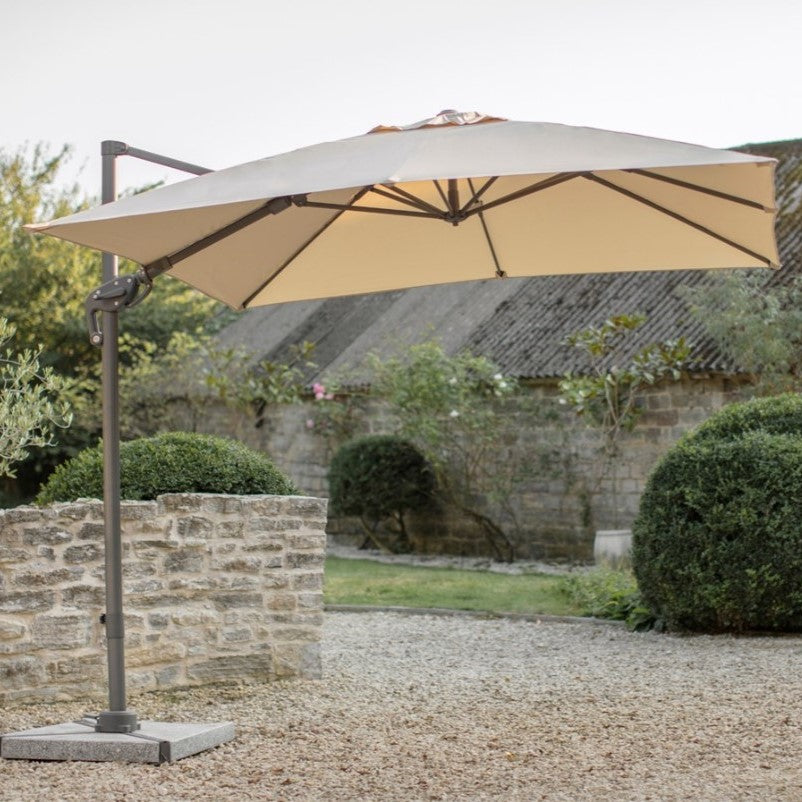 Bramblecrest Lichfield 2.7m Square Parasol and Base - Sand