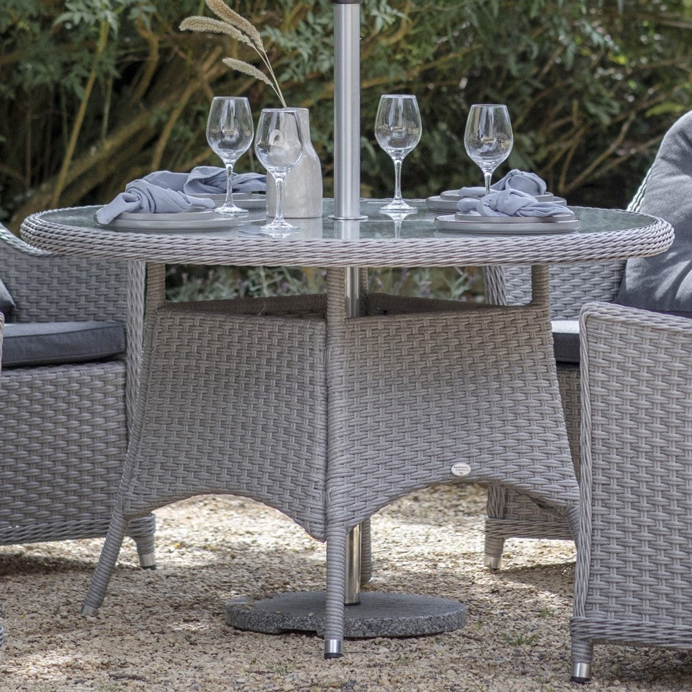 Bramblecrest Wentworth 4 Seat Dining Set with Parasol | W0009
