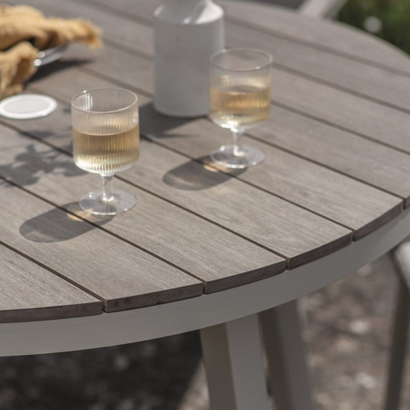 Bramblecrest Zurich 4 Seat Dining Set | A0030