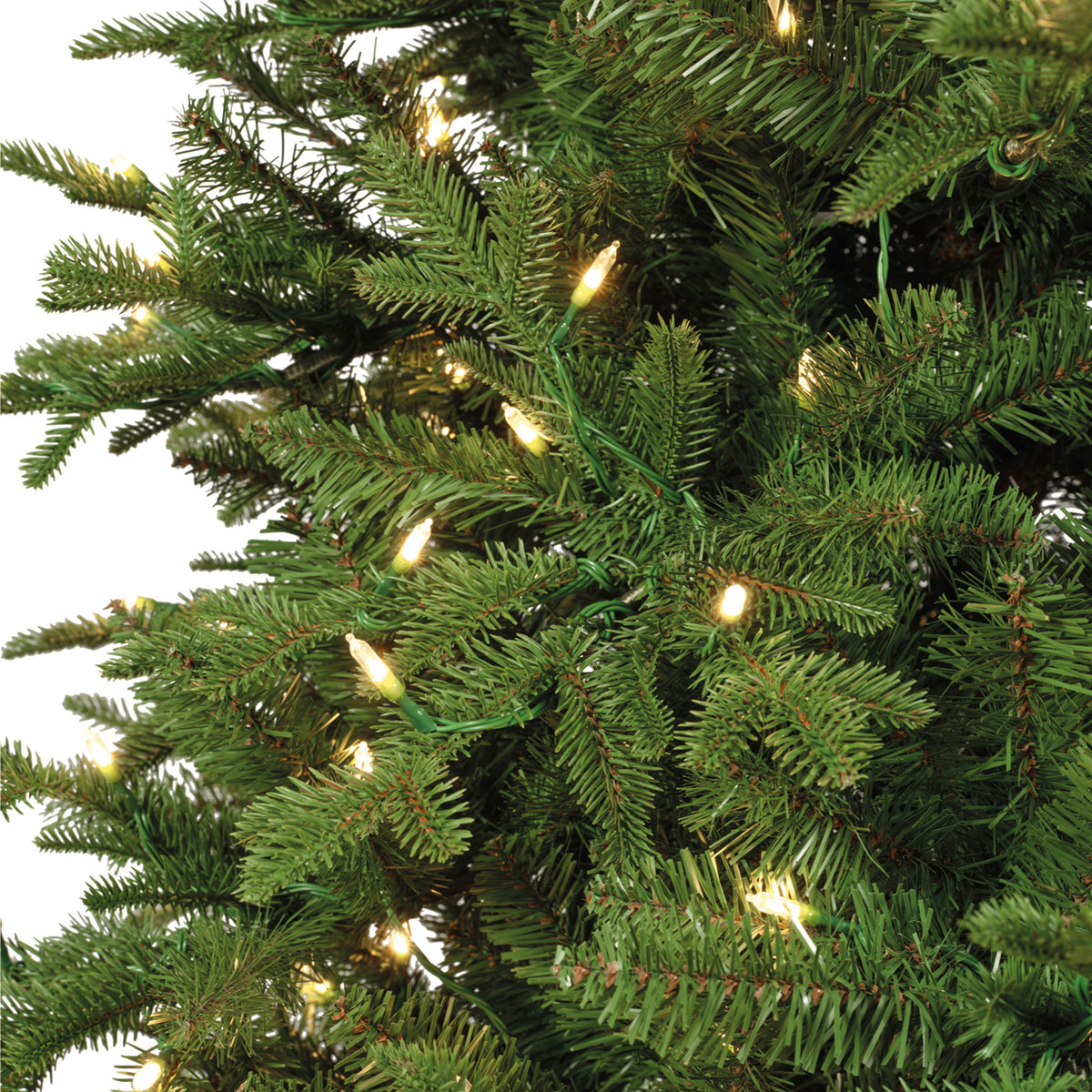 7ft Hampton Spruce Pre-Lit - Kaemingk Everlands Christmas Tree | AT22