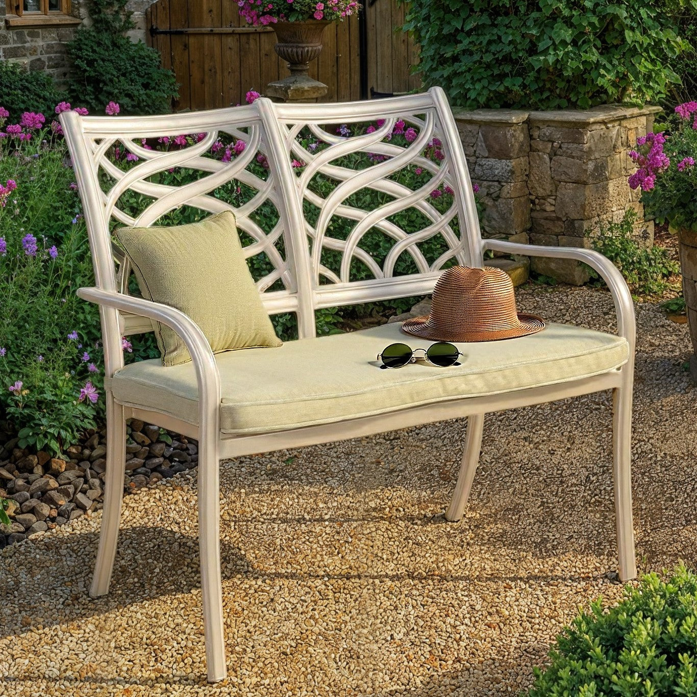 Hartman Buxton Bench | C0012