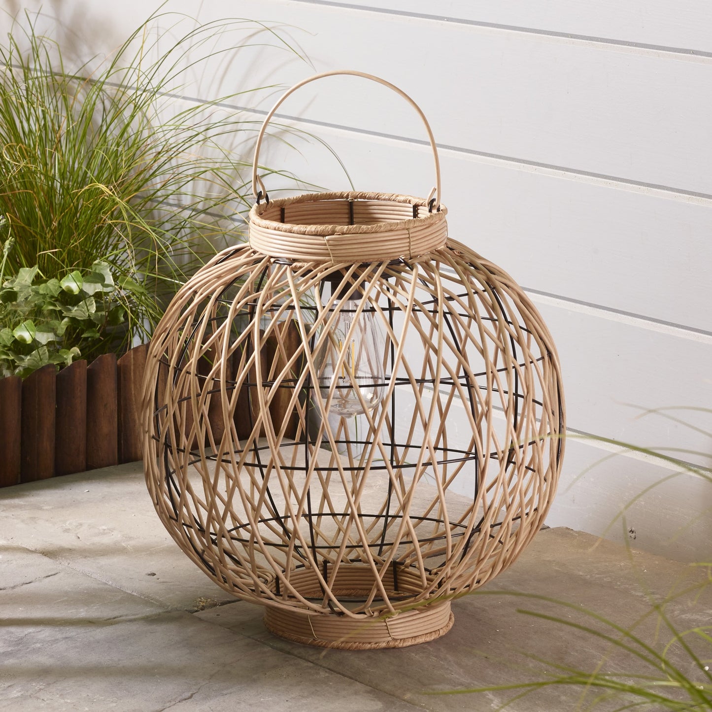 Large Orbis Solar Lantern