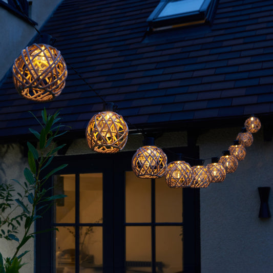 Orbis Solar Sting Lights