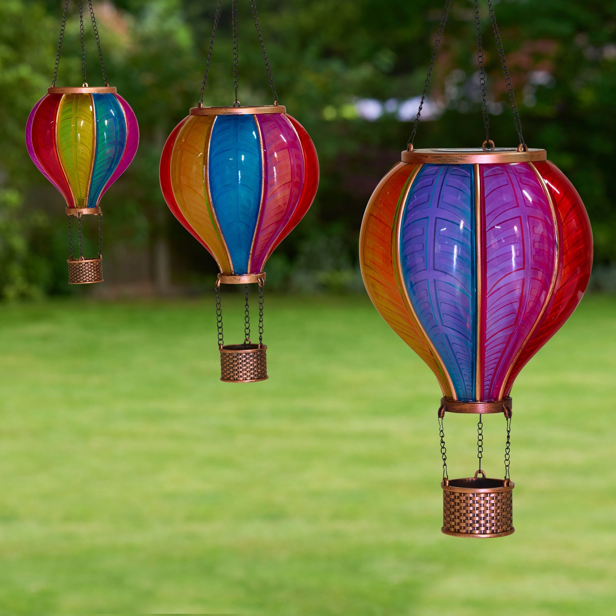 Smart Garden - XXL Rainbow Flaming Balloon – Yorkshire Garden Centres