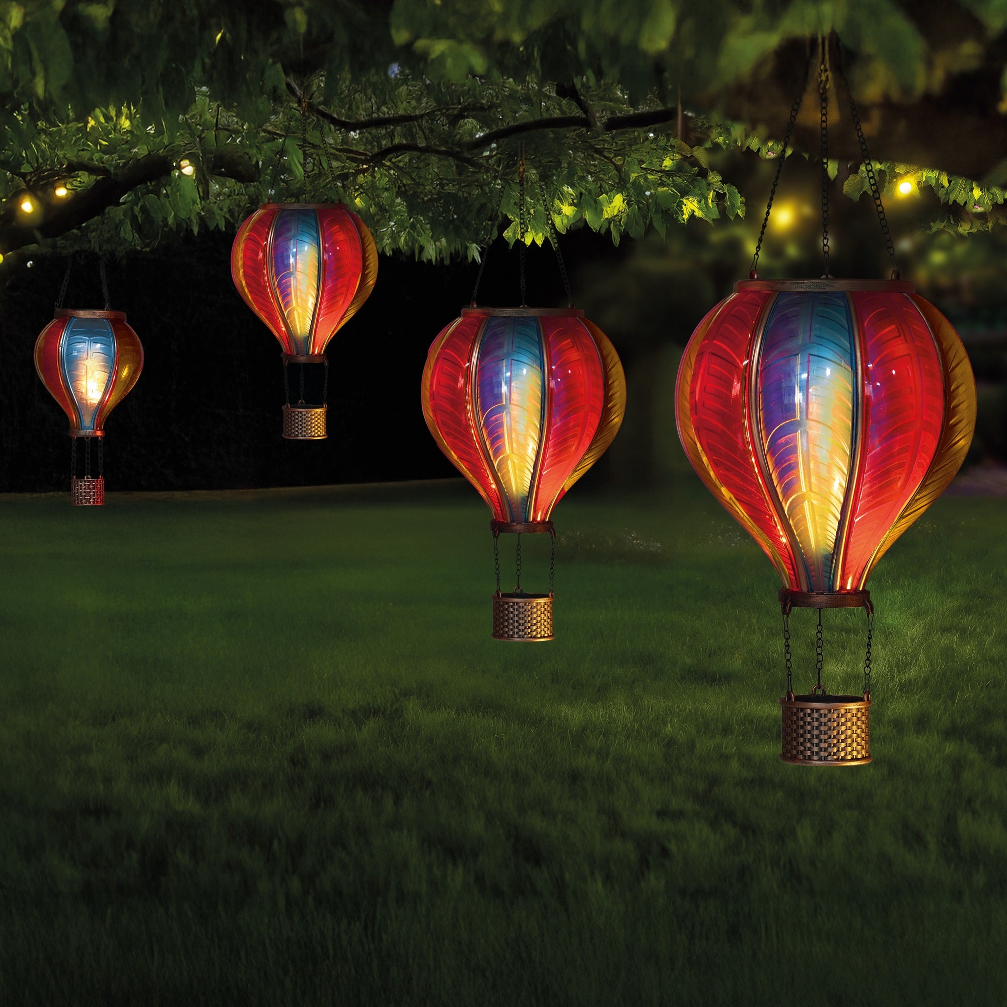 Smart Garden - XXL Rainbow Flaming Balloon – Yorkshire Garden Centres