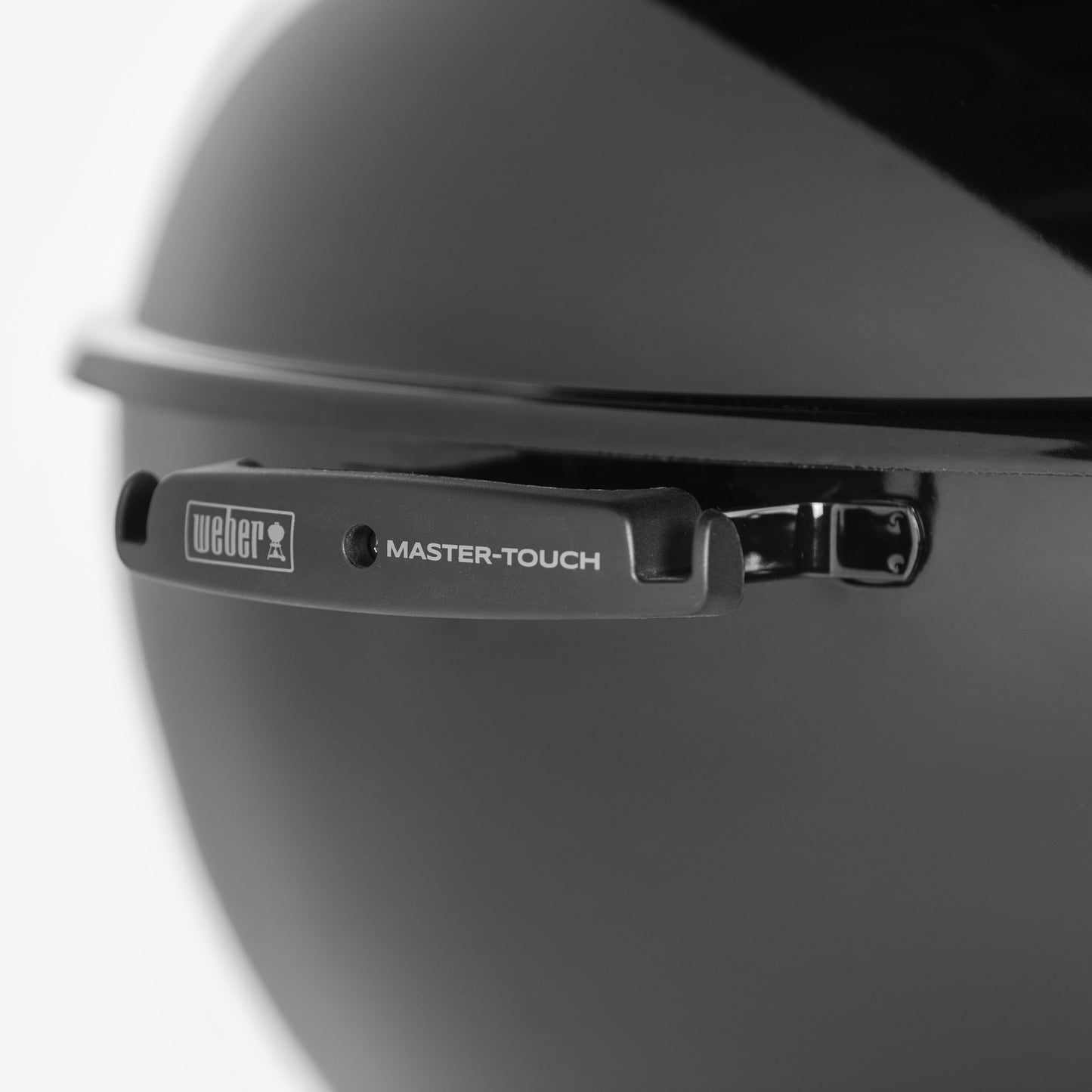 Weber Master-Touch GBS E-5750 BBQ