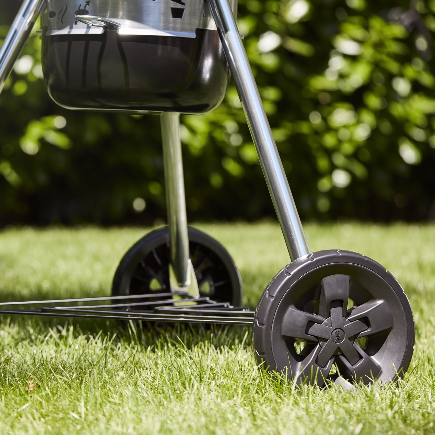 Weber Master-Touch GBS E-5750 BBQ - Black